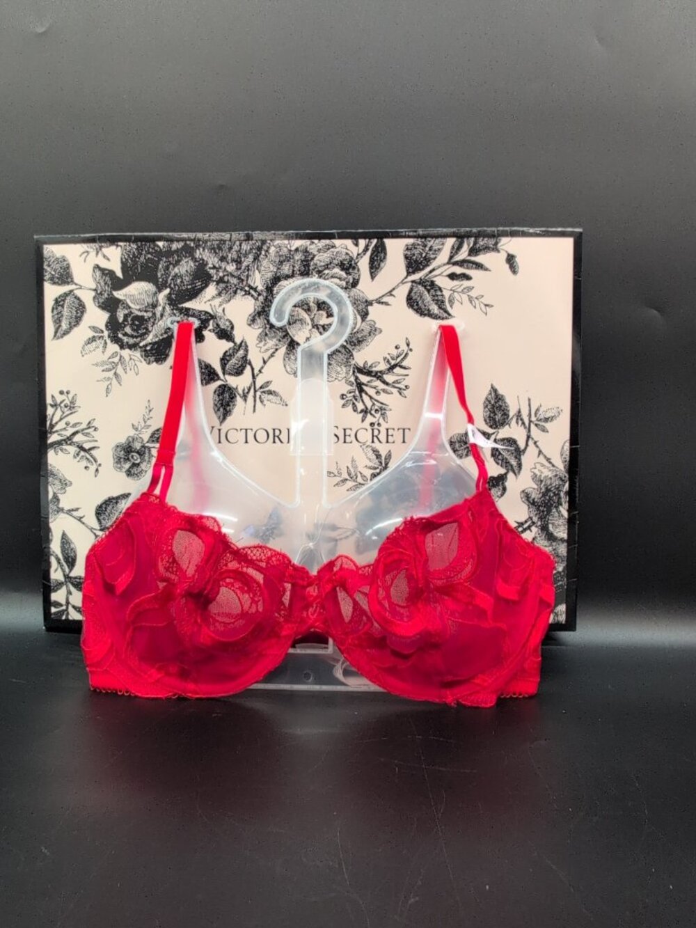 Victoria’s Secret Dream Angels Unlined Balconette Bra 34C Red NWT